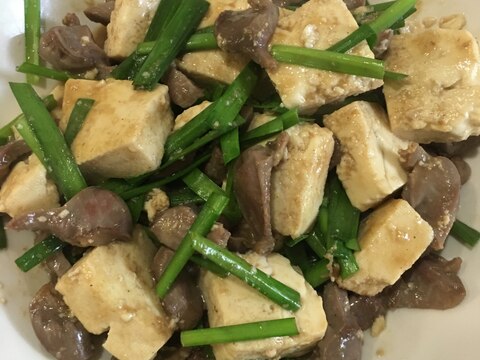砂肝ニラ豆腐のオイスター炒め